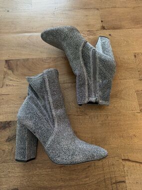 Aldo Women's Glitter Block Heel Ankle Boots Silver size 9